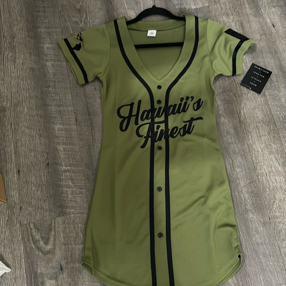 Hawaii’s Finest olive/army green jersey dress